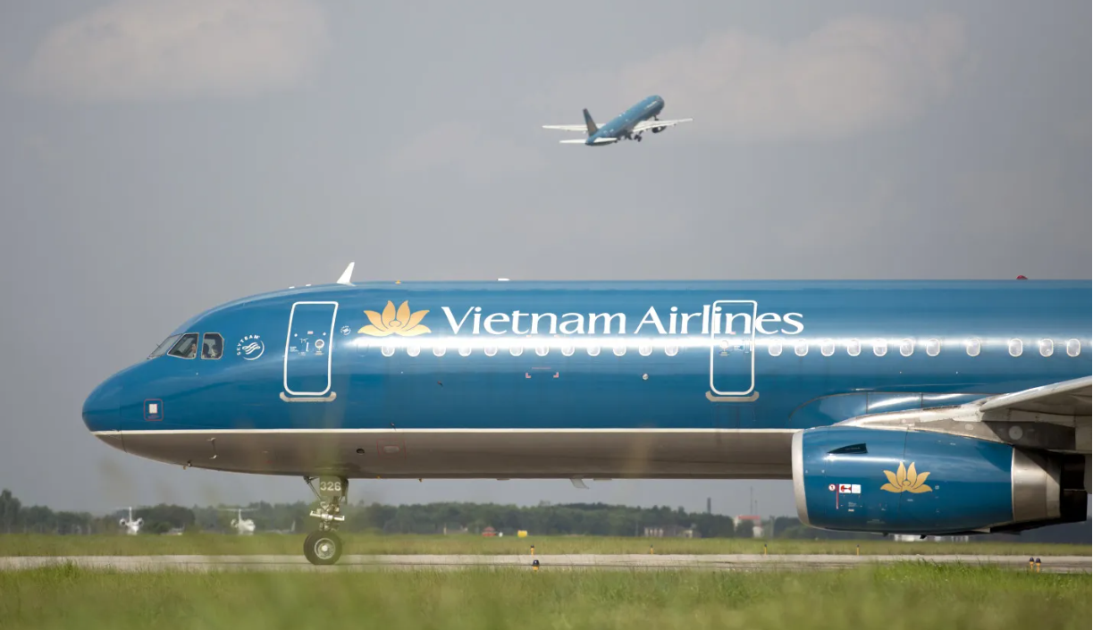 베트남항공, 항공유 부족에 일부 노선 운항 중단 결정