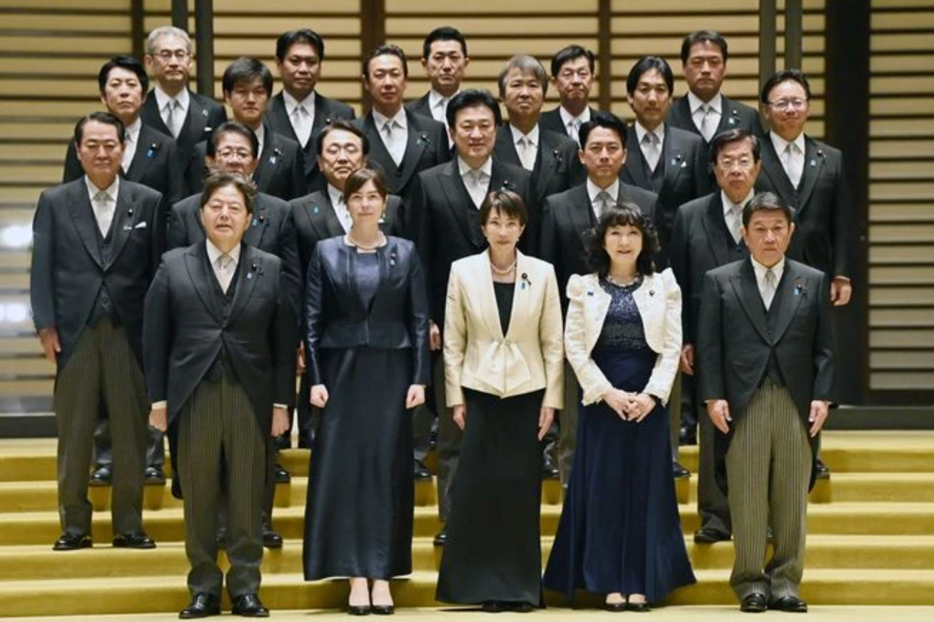 도쿄 여론조사: 15.9%만이 남녀가 사회적으로 평등하다고 믿어