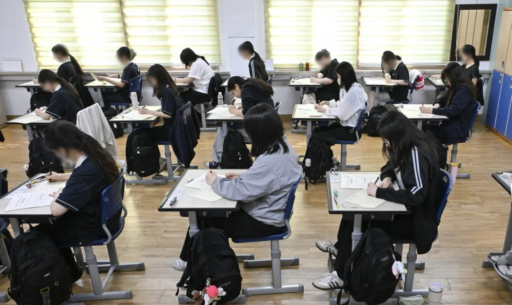 “안경으로 문제 찍어 AI가 답 알려줬다”… 첨단 ‘AI 스마트 글래스’ 부정행위에 韓 시험 관리체계 전면 개편 비상